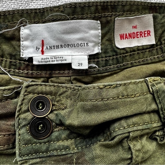 Anthropologie The Wanderer Camouflage Cargo shorts Size 29 - Picture 6 of 7